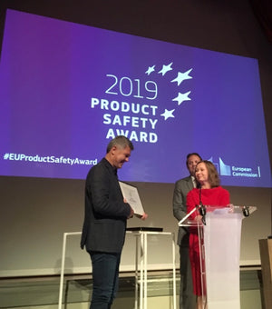 Mippaa wird von der Europäischen Kommission während des Gala-Abends des Product Safety Award in Brüssel ausdrücklich erwähnt!
